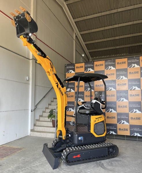 Normas de Segurança Mini Escavadeira